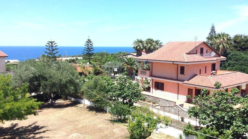 Hotel Celestina Villapiana Kültér fotó